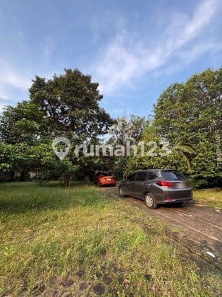 Dijual Rumah Kavling Sangat Luas di Pinggir Jl. Raya Jombang Pdk Aren. Ada Bangunan 2 Lantai