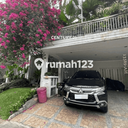 Rumah Modern Minimalis Renovated di Kebayoran Bintaro Sektor 7