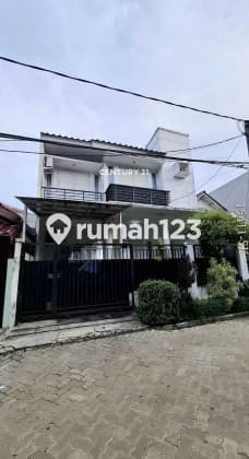 Dijual Rumah 2 Lantai Siap Huni di Sektor 3 Bintaro Jaya