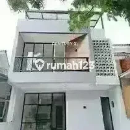 Dijual Rumah Brandnew 3 Lantai Dalam Proses Pembangunan di Graha
