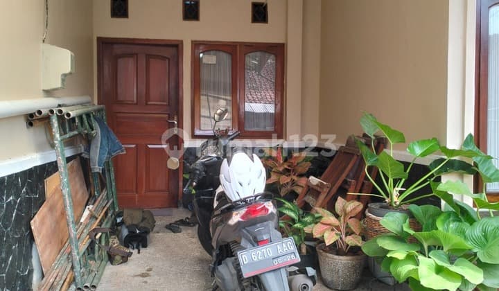 Urgent Jual Cepat Rumah 2 Lantai di Komplek Antapani Mas