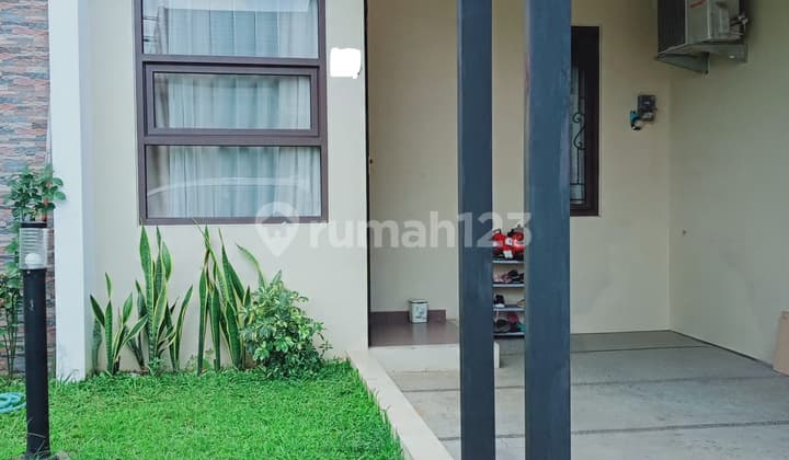 Rumah Minimalis di Kawasan Elit Grand Sharon Residence