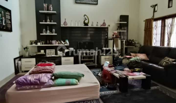 Rumah Minimalis di Jln. Mekar Raharja, Bandung