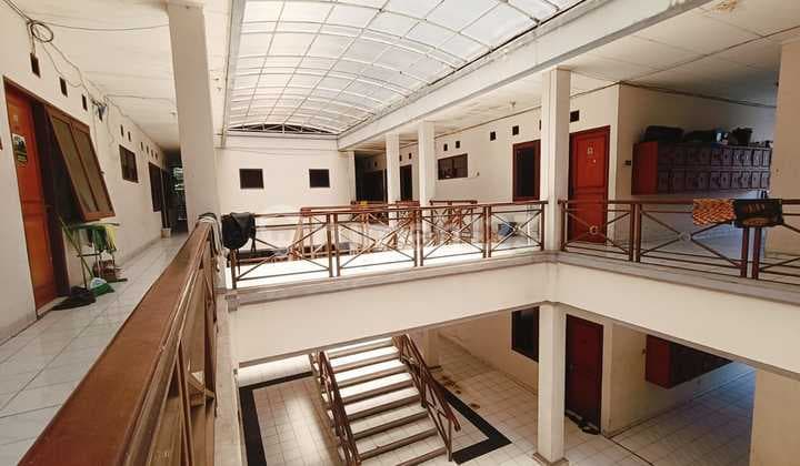 Kost Kostan Aktif di Jl. Tubagaus Ismail Atas, Kota Bandung