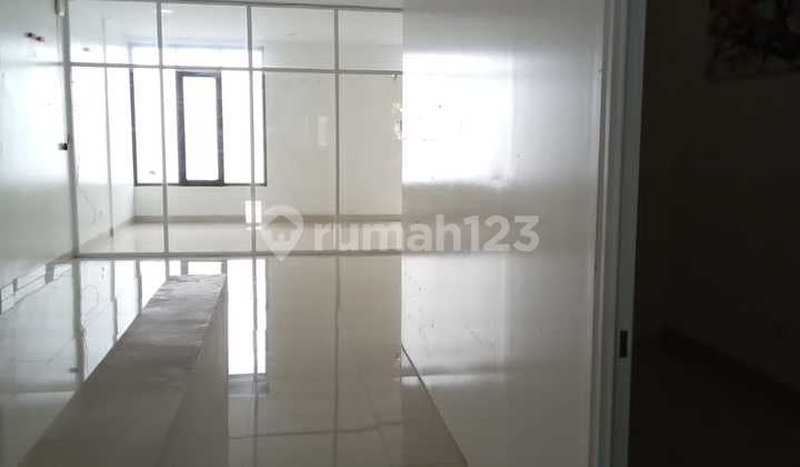 Ruko 3 Lantai di di Transmart Buah Batu, Jl. Raya Bojongsoang