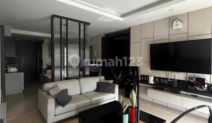 Unit Apartment Type 3BR Private Lift di Hegarmanah Residence