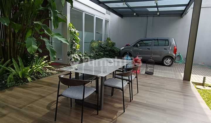 Rumah Lux dan Baru Siap Huni di Setrasari Kulon, Kota Bandung