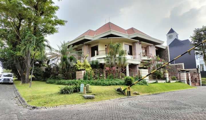 Graha Family House Near Pakuwon Indah and Bdg West Surabaya