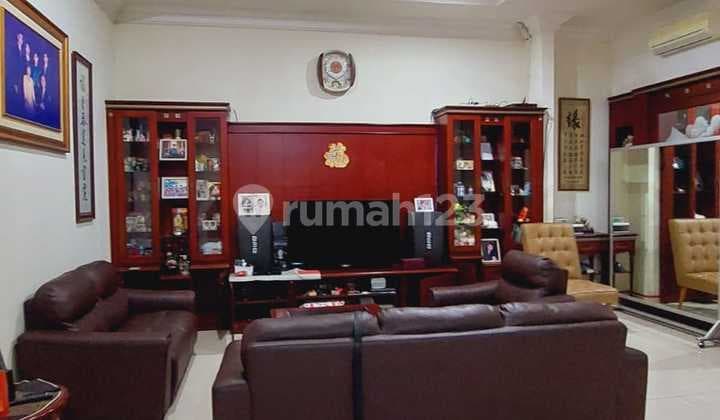 Rumah Citraland Dekat Graha Family Pakuwon Indah Wiyung