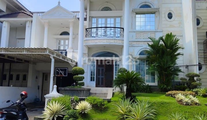 Rumah Citraland Dekat Graha Family Pakuwon Indah