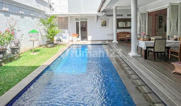 Rumah Bagus Semi Furnished SHM di Cipete , Jakarta Selatan