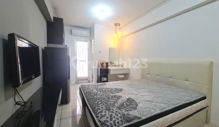 Unit Baru! Disewa Studio 21M² Full Furnished, View Pool Favorit Apartemen Green Bay Pluit Greenbay