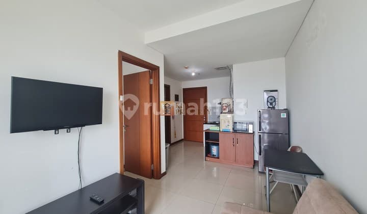 "Walking Distance to Mall! 1BR 42M² Furnished, Ideal for Living & Investment Condominium Green Bay Pluit Greenbay View, Kota"