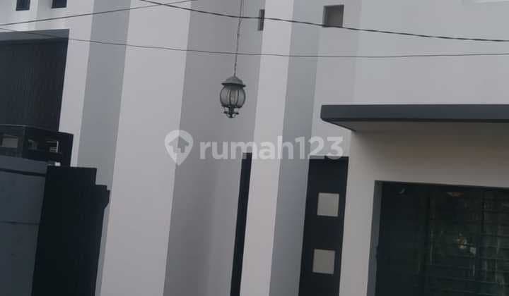 Rumah Bagus Dekat Tol Desari, Andara Jakarta Selatan
