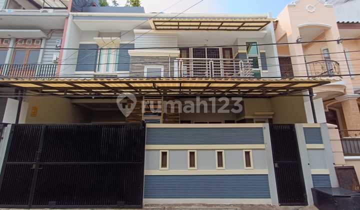 Rumah Minimalis Modern Siap Huni & Bebas Banjir Mandala - Tomang