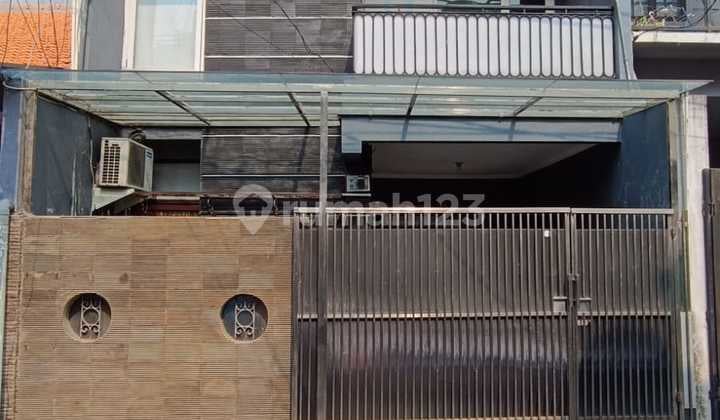 Rumah 2 LT Siap Huni Tomang-Cocok untuk Hunian - Lokasi Strategis