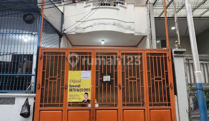 For Sale House on Jl Masda 3, Teluk Gong