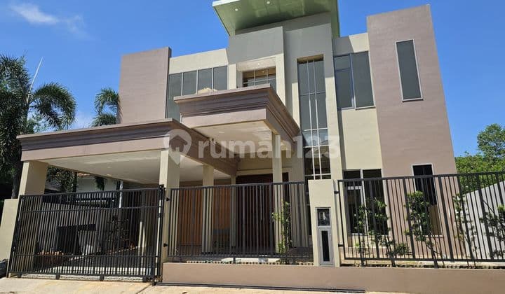 Dijual Rumah Sukajadi Sektor 10 Cakep & Mewah