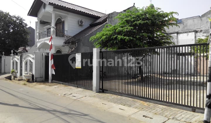 Ready-to-Build Land Plot in Kebayoran Baru, Cibulan Street