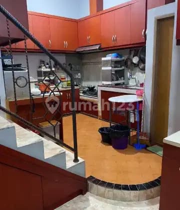 Modern Minimalist SHM House in Tomang Grogol Petamburan Near Toll Road