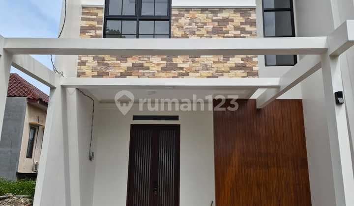 Rumah Brand New Minimalis Modern Dalam Cluster Dekat Akses Tol
