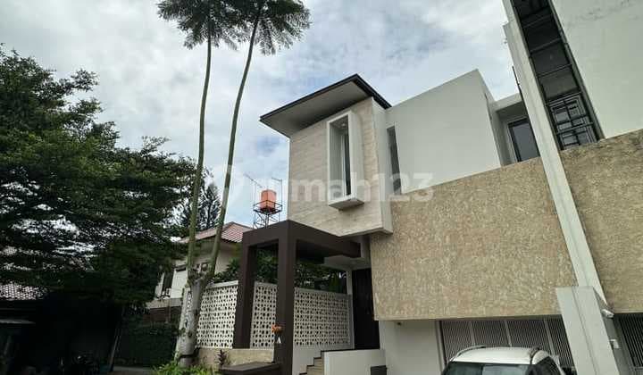 Rumah Semifurnished Dalam Town House Strategis Dekat Rs Fatmawati