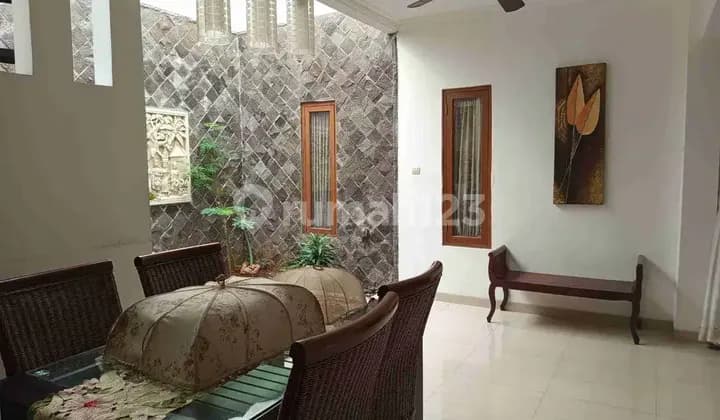 Rumah Nyaman Full Furnished di Cilandak Belakang Citos Dekat MRT