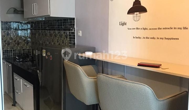For Rent Metropolis Apartment 1br Type with Living Room Near Ubaya Toll Juanda