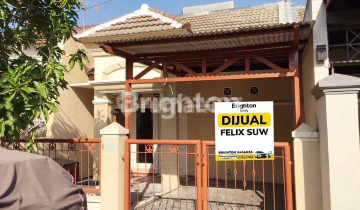 Rumah Di Wiguna Selatan