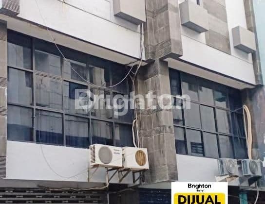 RUKO 3.5 LANTAI DI TEMBOK DUKUH BUBUTAN