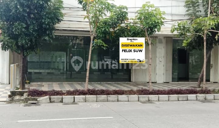 Gedung 2 Lt di Mayjen Sungkono Surabaya