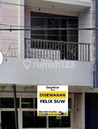 Ruko 2 Lantai di Jl Gatot Subroto - Probolinggo