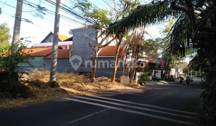 Tanah Jalan Utama Hotel Dekat Four Seasons Dan Pantai Jimbaran