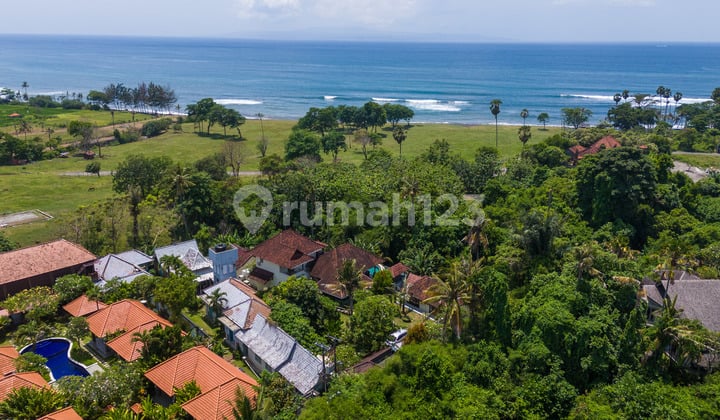 Saba Beach Villa 300 Meter dari Pantai Halaman Luas dekat Bali Safari Marine Park