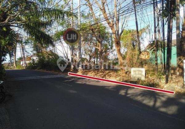 Land for sale at Karang Mas, Jimbaran, strategic location, only 20 minutes to Ngurah Rai Airport