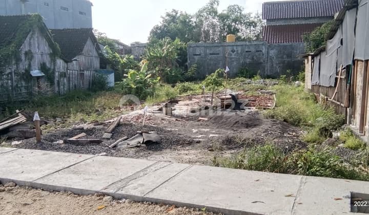 Commercial land on Raya Karanggeneng, Lamongan