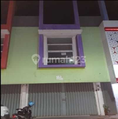 Andalusia 2-Story Shop House on Jl Kartini, Kebomas, Gresik