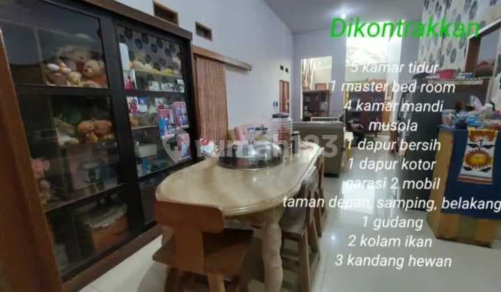 Rumah 5 Kamar Tidur di Panglima Sudirman Gresik Kota