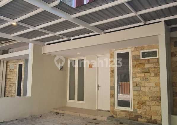 Rumah Green Semanggi Wonorejo Surabaya Timur