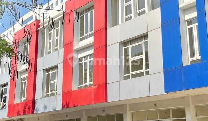 Ruko Strategis Green Graden Icon Mall Kebomas Gresik