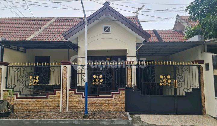 Rumah Gkb Manyar Gresik