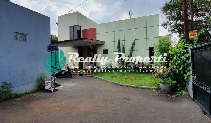 Disewakan Rumah Halaman Luas di Jalan Pagelarang Lubang Buaya , Cipayung, Jakarta Timur