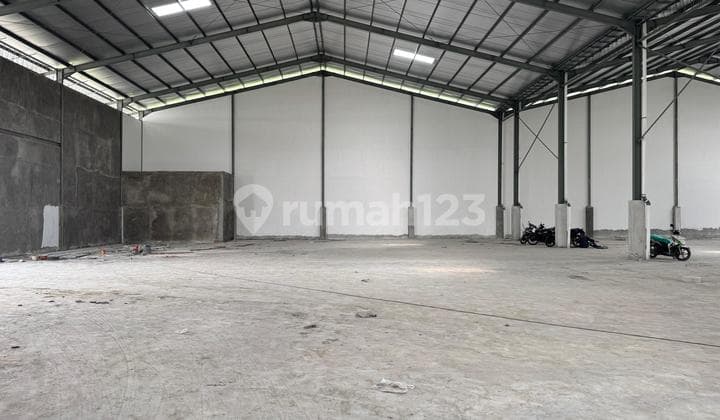 DISEWAKAN GUDANG DI MM2100 BEKASI