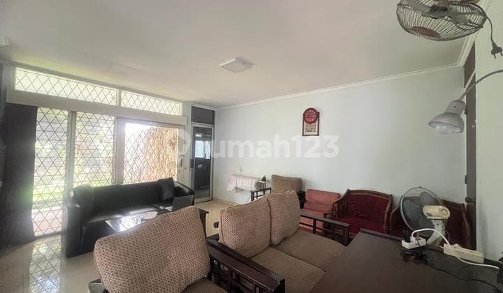 Residential House in Kebayoran Baru, South Jakarta