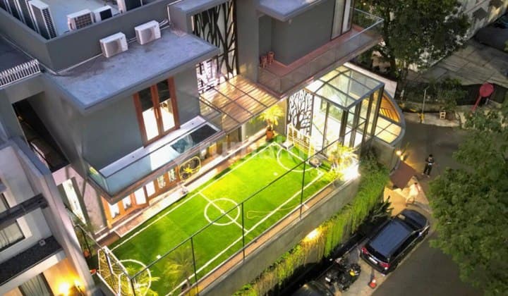 Senopati Selong Area Rumah 3 Lantai + Rooftop, View Scbd Fully Furnish