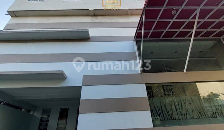 Termurah Dibawah Njop, Hotel Bintang 3 area Roxy Jakarta Pusat Dijual