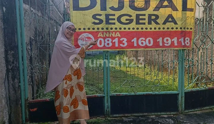 Jual Rumah Tua Limo Depok Pinggir Jln ..1.1m (dodo) Nego Sampai Deal.