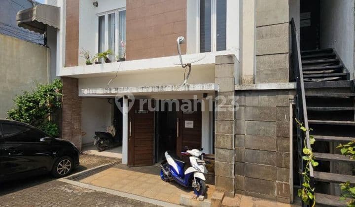 Jual Rumah Kebayoran Baru Jakarta Selatan Bs Utk Kantor Usaha...310/570 2lt 20m Nego (tin)