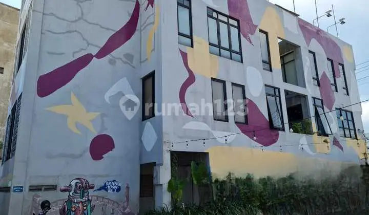 Disewakan Gedung 4 Lantai & Bangguan Ex Resto Rungkut Industri Surabaya Cocok Utk Bank, Klinik, Kantor Dll