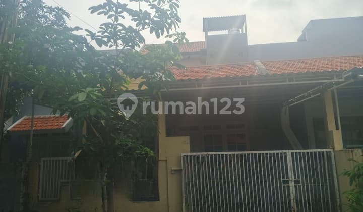 Pandugo Rungkut - Rumah Strategis Dekat Kampus & Merr